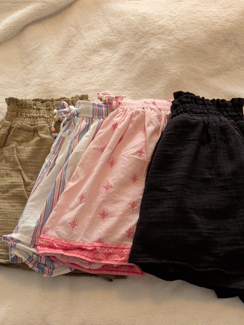 Lot Of 4 Cute And Comfy Old Navy Skorts - Pink, Black, Olive, Striped